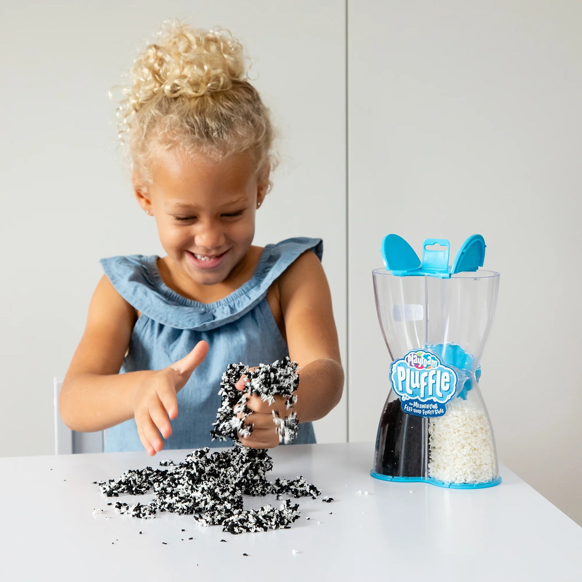 Playfoam Pluffle Twist Black & White, Non-Toxic, Sensory Play H2982