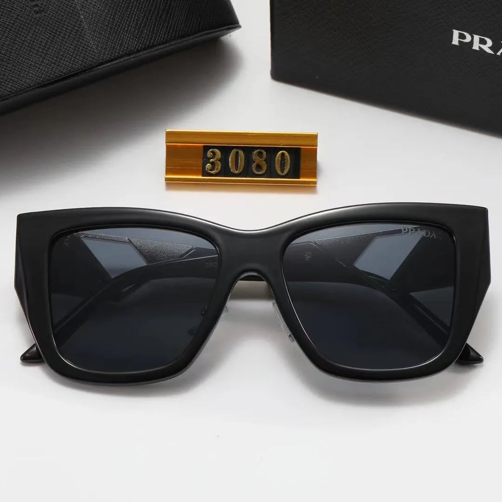 Fashion PA Letter Triangle Hollow Print Sunglasses S4882