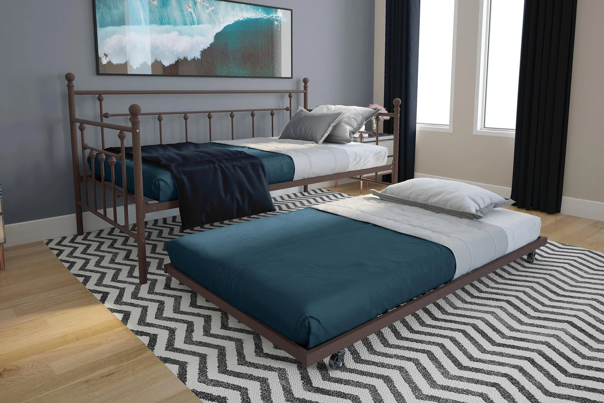 Bronze Metal Daybed and Trundle L527028