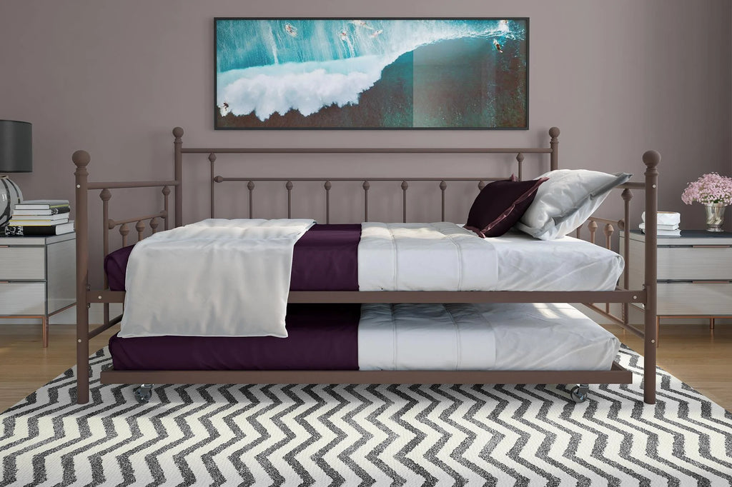 Bronze Metal Daybed and Trundle L527028