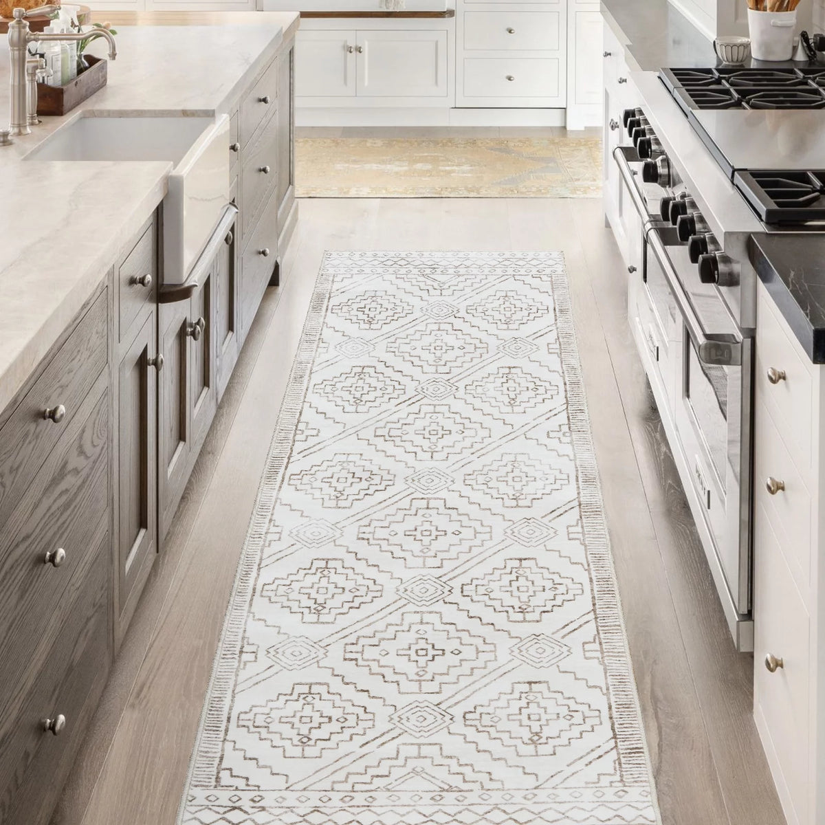 Taupe 2X5 Area Rug S820306