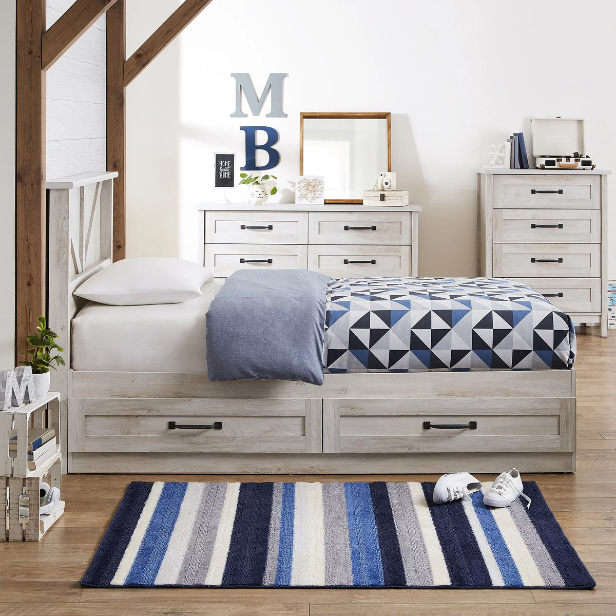 6 Drawer Dresser A808960
