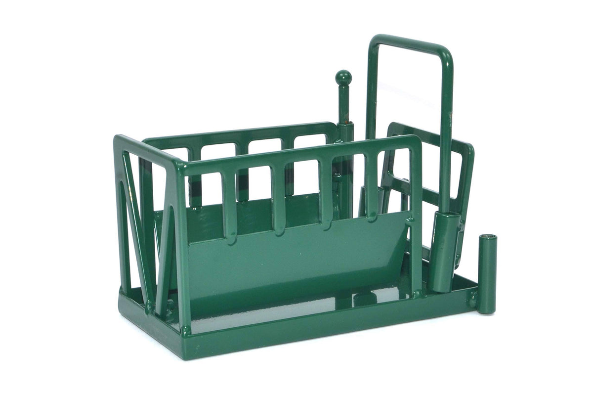 Green Cattle Squeeze Chute Z268