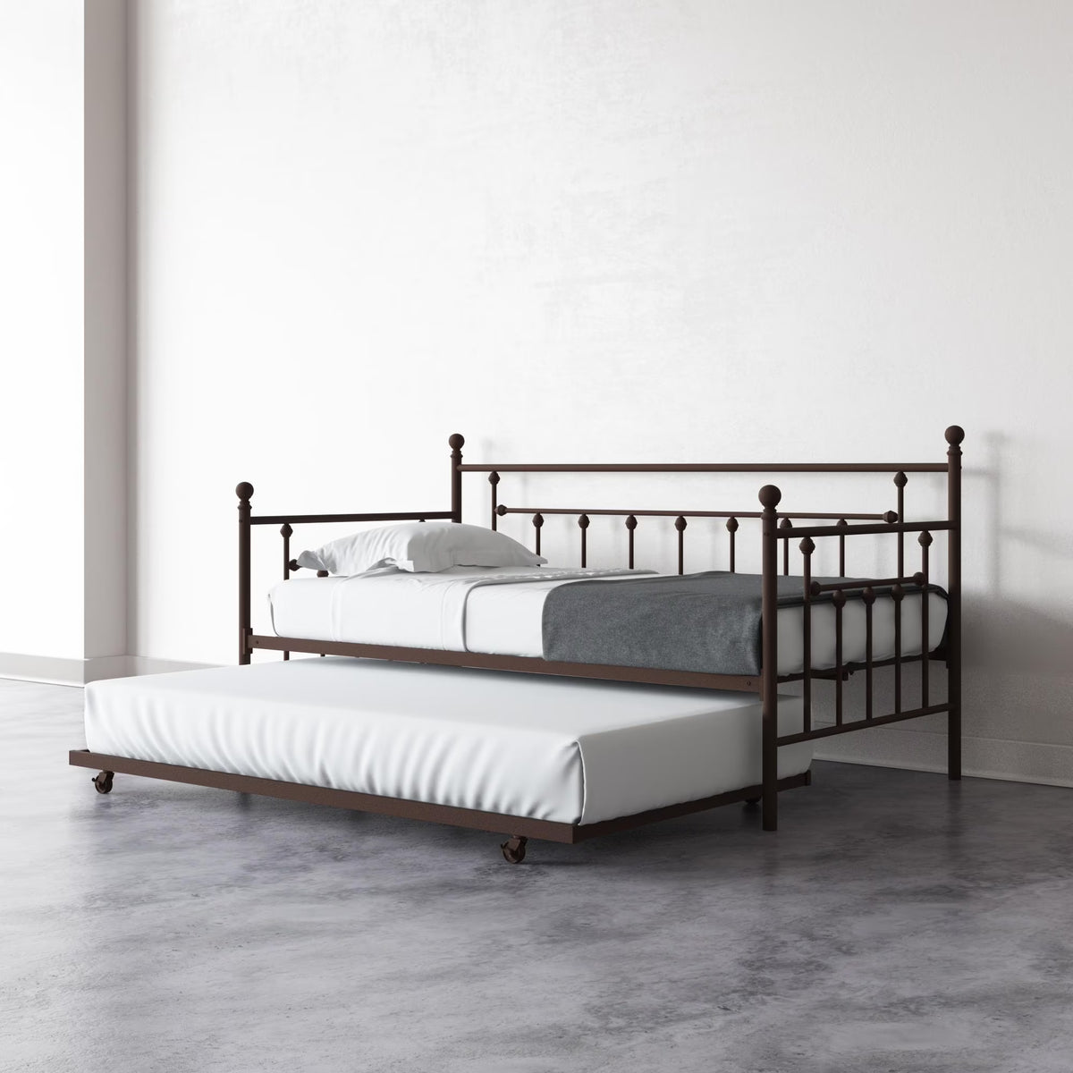 Bronze Metal Daybed and Trundle L527028