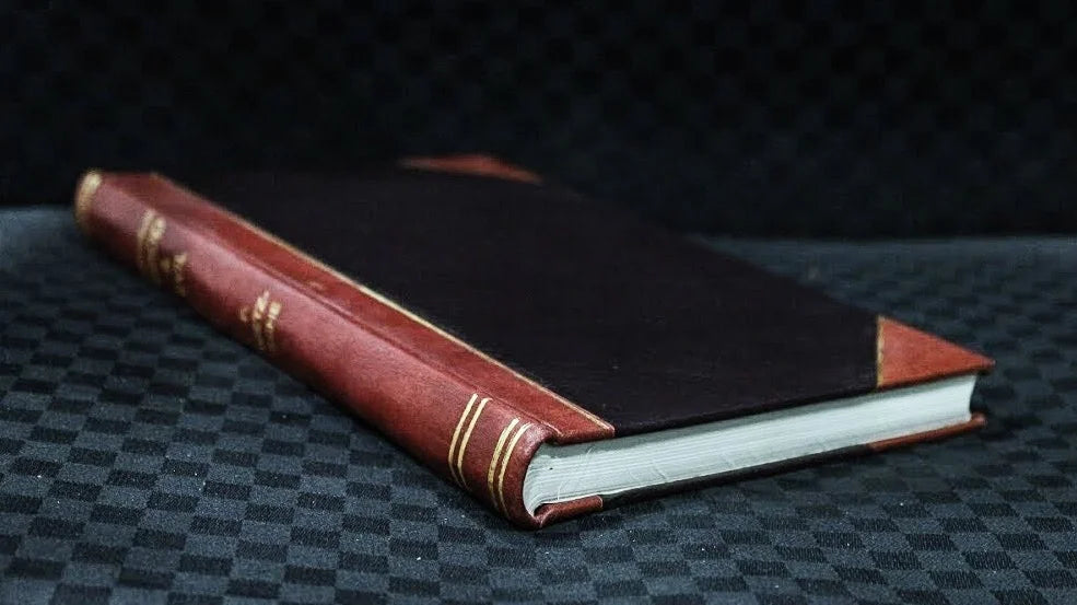 Churchill Poems Volume 2 Leatherbound N825