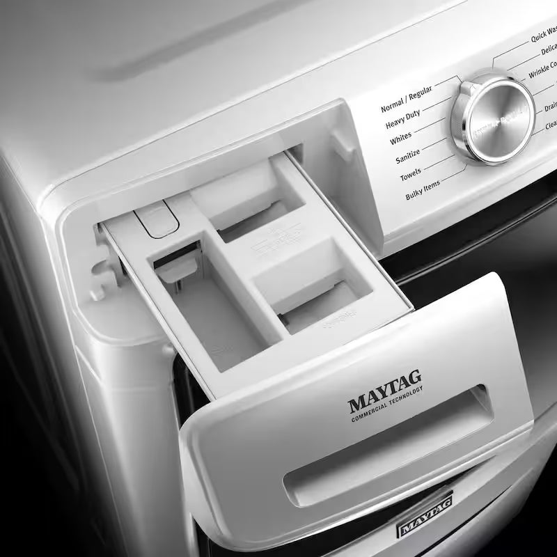 White Front Load Washing Machine with Steam P37005