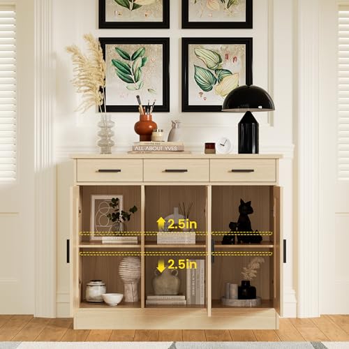 Oak Buffet Cabinet with 3 Drawers & 3 Doors U26080