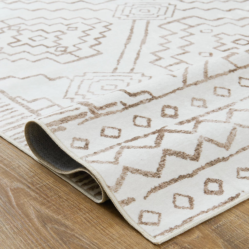 Taupe 2X5 Area Rug S820306