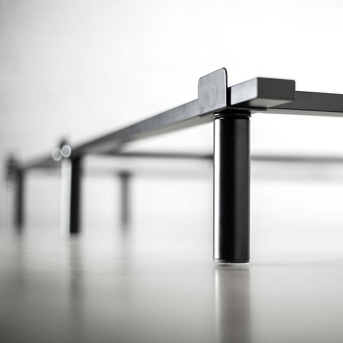California King Heavy Duty Bed Frame I9208