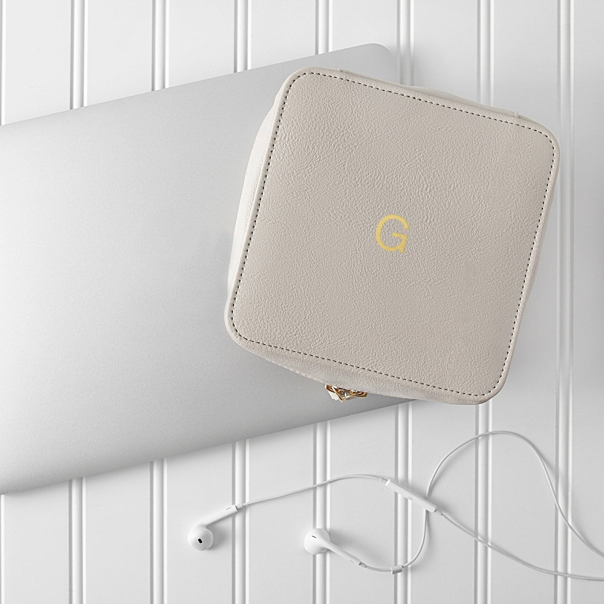 Pebble Travel Tech Case I666359