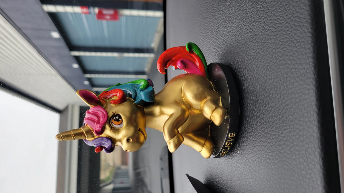 Luxury Resin Gold Lucky Money Bobblehead D660