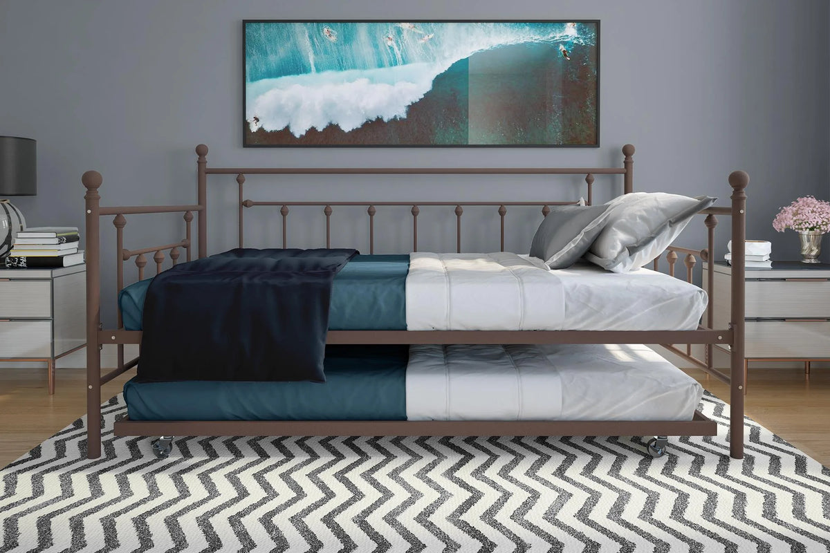 Bronze Metal Daybed and Trundle L527028