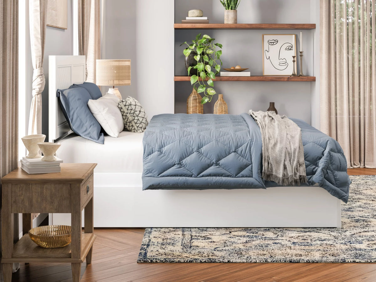 White Solid Wood Platform Bed with Footboard & Twin XL Trundle, Queen N430394
