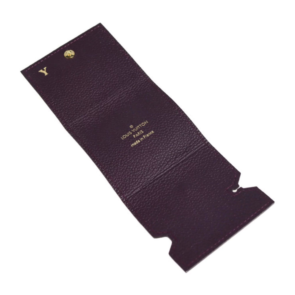 Pre-Owned Leather Earphone Case S715